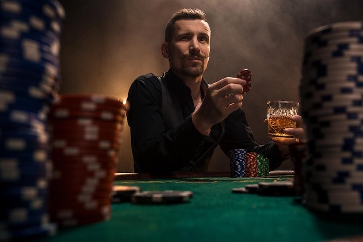 Sports cashback promotion for basketball and football betting on 774pub